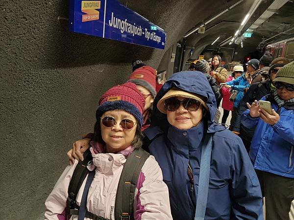 歐洲德瑞人間仙境15天深度之旅(九) 瑞士少女峰~~有歐洲之