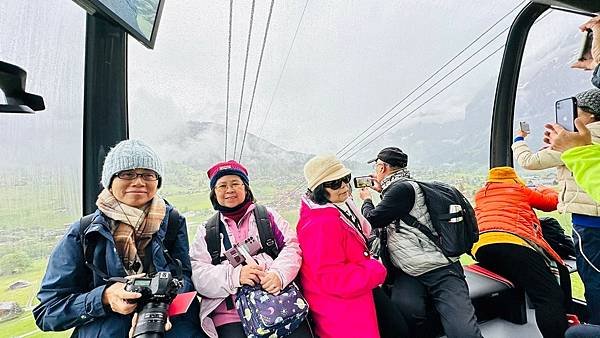 歐洲德瑞人間仙境15天深度之旅(九) 瑞士少女峰~~有歐洲之