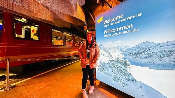 歐洲德瑞人間仙境15天深度之旅(九) 瑞士少女峰~~有歐洲之