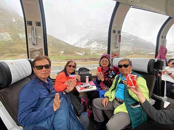歐洲德瑞人間仙境15天深度之旅(十六)伯連納列車