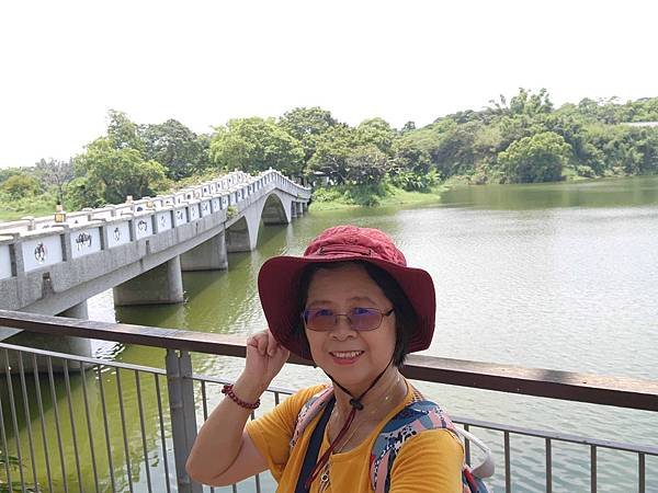 新竹青草湖鳳凰橋于飛島(鳳凰于飛)~~~新竹八景之一