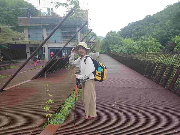 三貂嶺生態友善隧道~~鏡面隧道洞口倒影好好拍