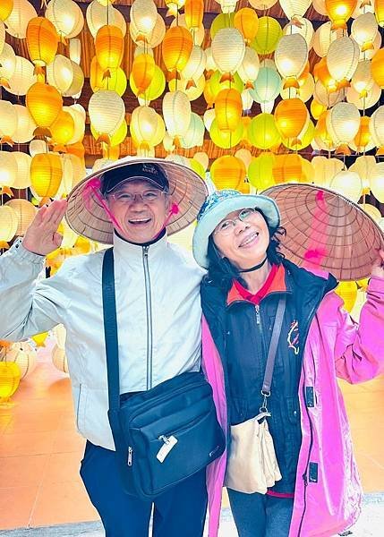北中南越全覽12日(七) 北越雙龍灣之陸龍灣~~夜宿下龍灣