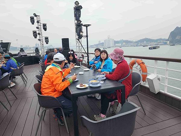 北中南越全覽12日(八)北越下龍灣&amp;國賓二號遊船