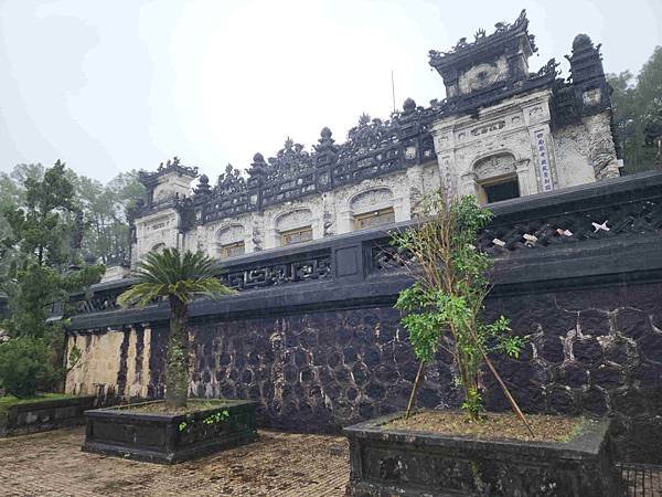 北中南越全覽12日(十一) 順化一日遊★天佬寺遊香江~~啟定
