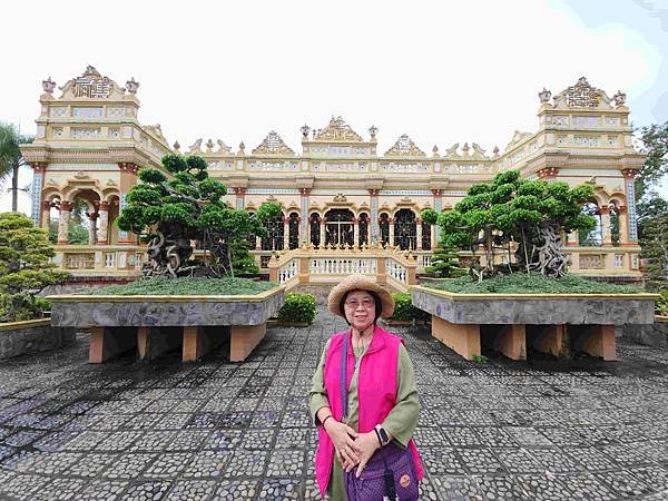 北中南越全覽12日(二十) 永長寺~~胡志明市美托最著名的寺