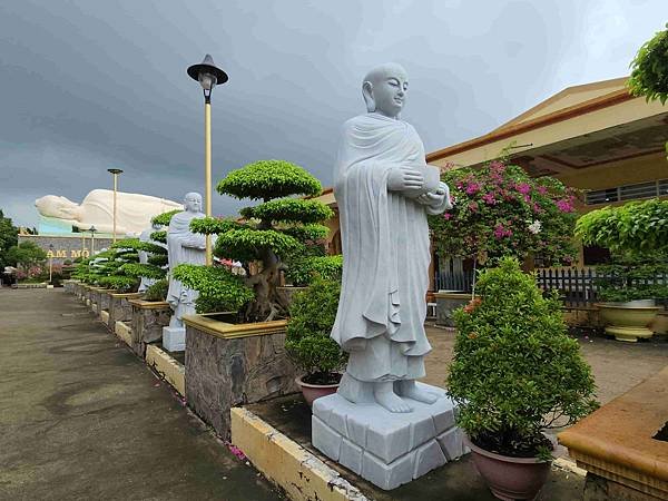 北中南越全覽12日(二十) 永長寺~~胡志明市美托最著名的寺