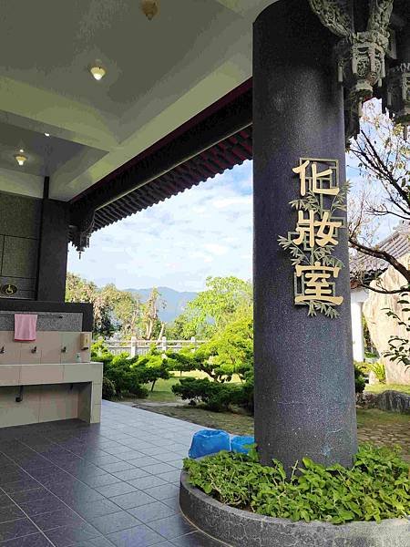 台南楠西玄空法寺~~奇石雕塑石林鐘乳石到處讓人驚嘆連連