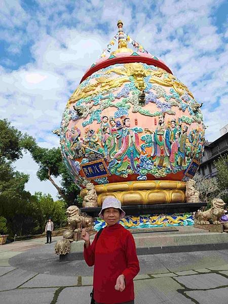台南楠西玄空法寺~~奇石雕塑石林鐘乳石到處讓人驚嘆連連