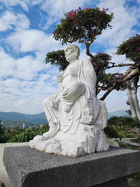 台南楠西玄空法寺~~奇石雕塑石林鐘乳石到處讓人驚嘆連連
