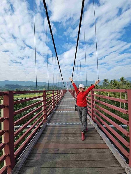 台南楠西玄空法寺~~奇石雕塑石林鐘乳石到處讓人驚嘆連連