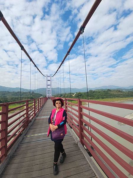 台南楠西玄空法寺~~奇石雕塑石林鐘乳石到處讓人驚嘆連連