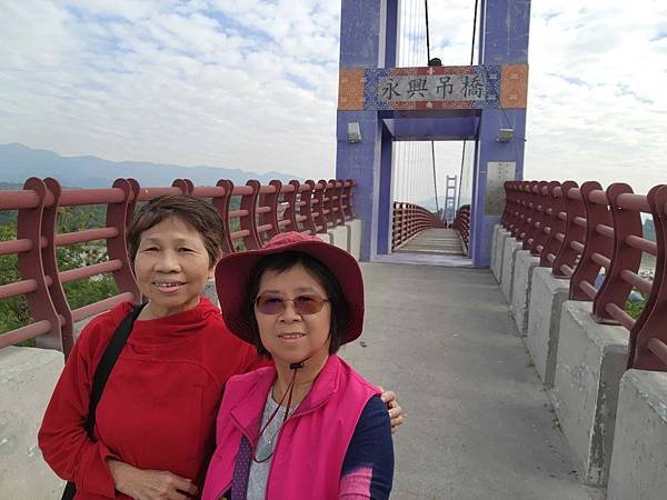 台南楠西玄空法寺~~奇石雕塑石林鐘乳石到處讓人驚嘆連連