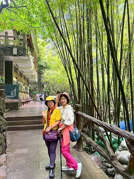 大陸精彩貴州之旅(三) 絕美的興義馬嶺河大峽谷