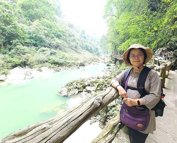大陸精彩貴州之旅(七) 荔波大小七孔景區&amp;翠谷瀑布&amp;臥龍潭