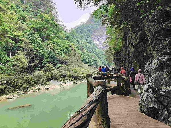 大陸精彩貴州之旅(七) 荔波大小七孔景區&amp;翠谷瀑布&amp;臥龍潭