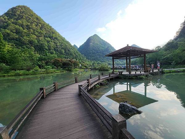 大陸精彩貴州之旅(七) 荔波小七孔景區&amp;翠谷瀑布&amp;臥龍潭