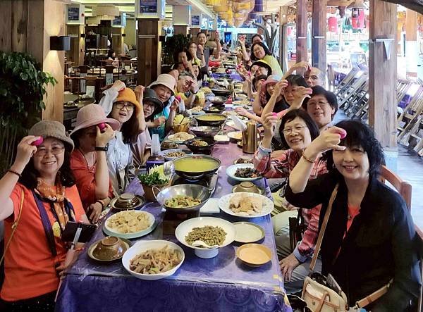 大陸精彩貴州之旅(九) 西江千戶苗寨