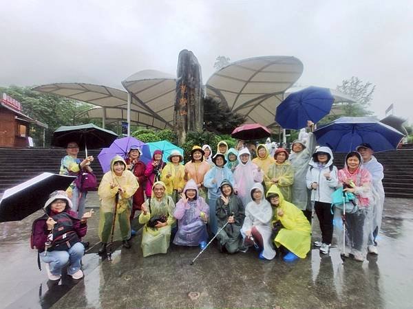 大陸精彩貴州之旅(十一) 神遊梵淨山&amp;黔靈山公園