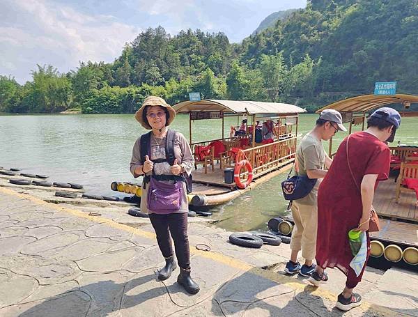 大陸精彩貴州之旅(七) 荔波大七孔景區