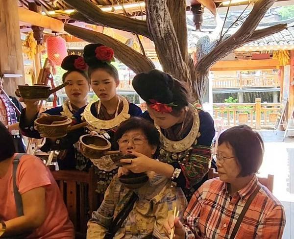 大陸精彩貴州之旅(九) 西江千戶苗寨