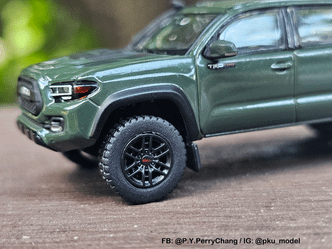 &lt;1/64模型車開箱&gt; Toyota Tacoma TRD 