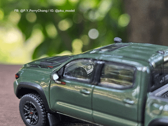 &lt;1/64模型車開箱&gt; Toyota Tacoma TRD 