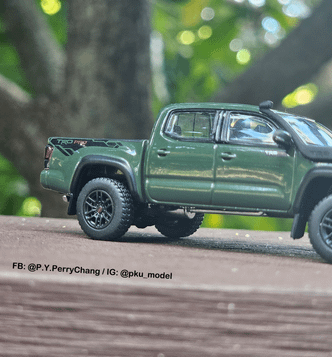 &lt;1/64模型車開箱&gt; Toyota Tacoma TRD 