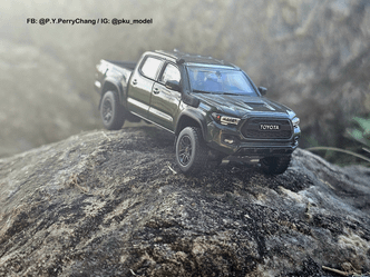 &lt;1/64模型車開箱&gt; Toyota Tacoma TRD 