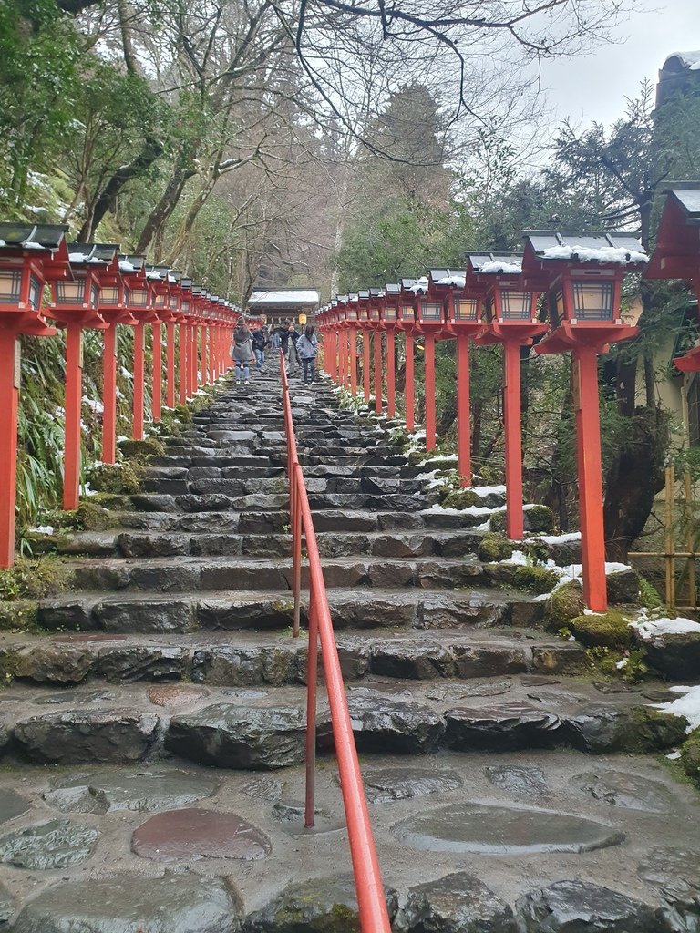 總本社-貴船神社