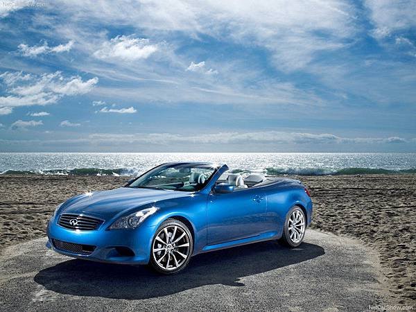 Infiniti-G37_Convertible_2009_800x600_wallpaper_05