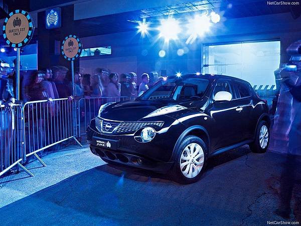 Nissan-Juke_Ministry_of_Sound_2012_800x600_wallpaper_03