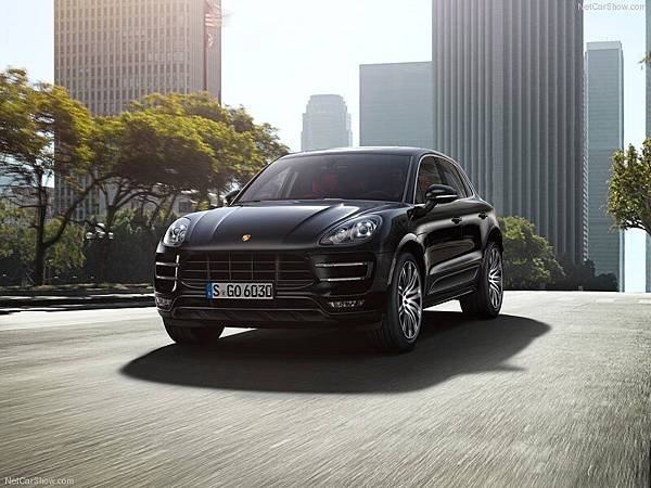 Porsche-Macan_2015_800x600_wallpaper_07