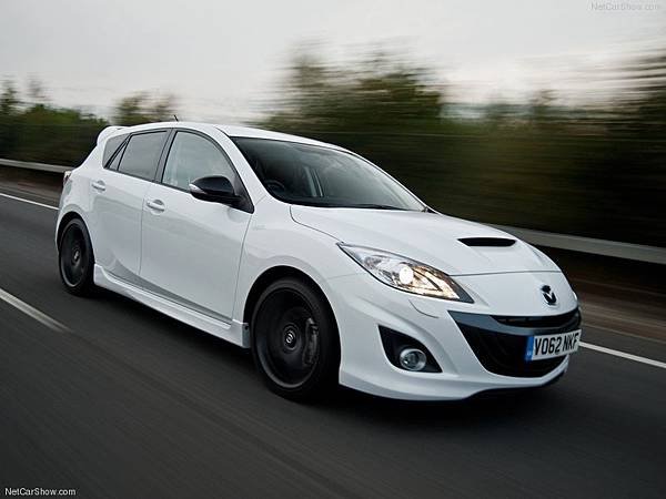 Mazda-3_MPS_2013_800x600_wallpaper_13