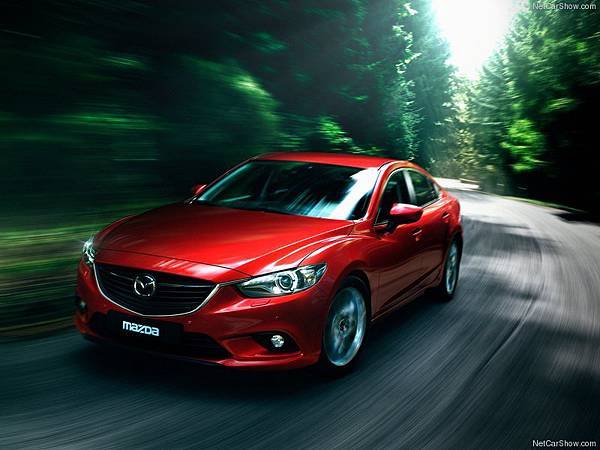 Mazda-6_Sedan_2013_800x600_wallpaper_03