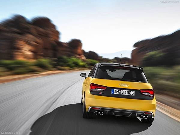 Audi-S1_Sportback_2015_800x600_wallpaper_35