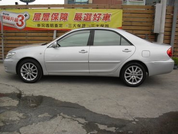 SUM冠威中古車☆TOYOTA /豐田05年NEW CAMRY 2.0S售:42萬8☆