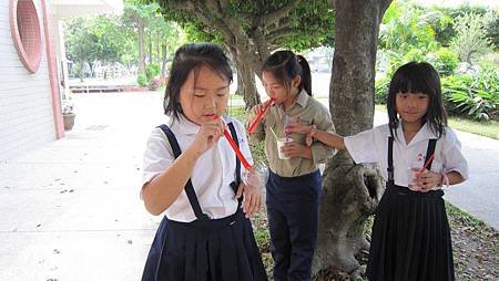 102_1024吹泡泡 (3).jpg