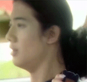 30366596_18395871.gif