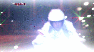 090106KBS2BoysOverFlowersE02cut17-3.gif