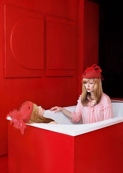 Anja-Niemi_Starlets_The-Socialite1