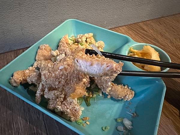 【新竹美食/新竹平價居酒屋推薦】|嚮の味 炭火焼き| 親民銅