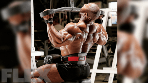 shawn-rhoden-lat-pull-down