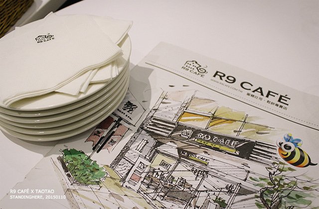 R9 Cafe-03