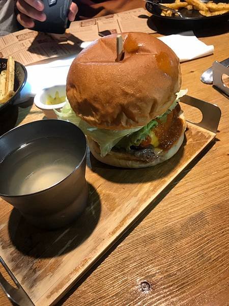 傻子漢堡_190506_0028.jpg