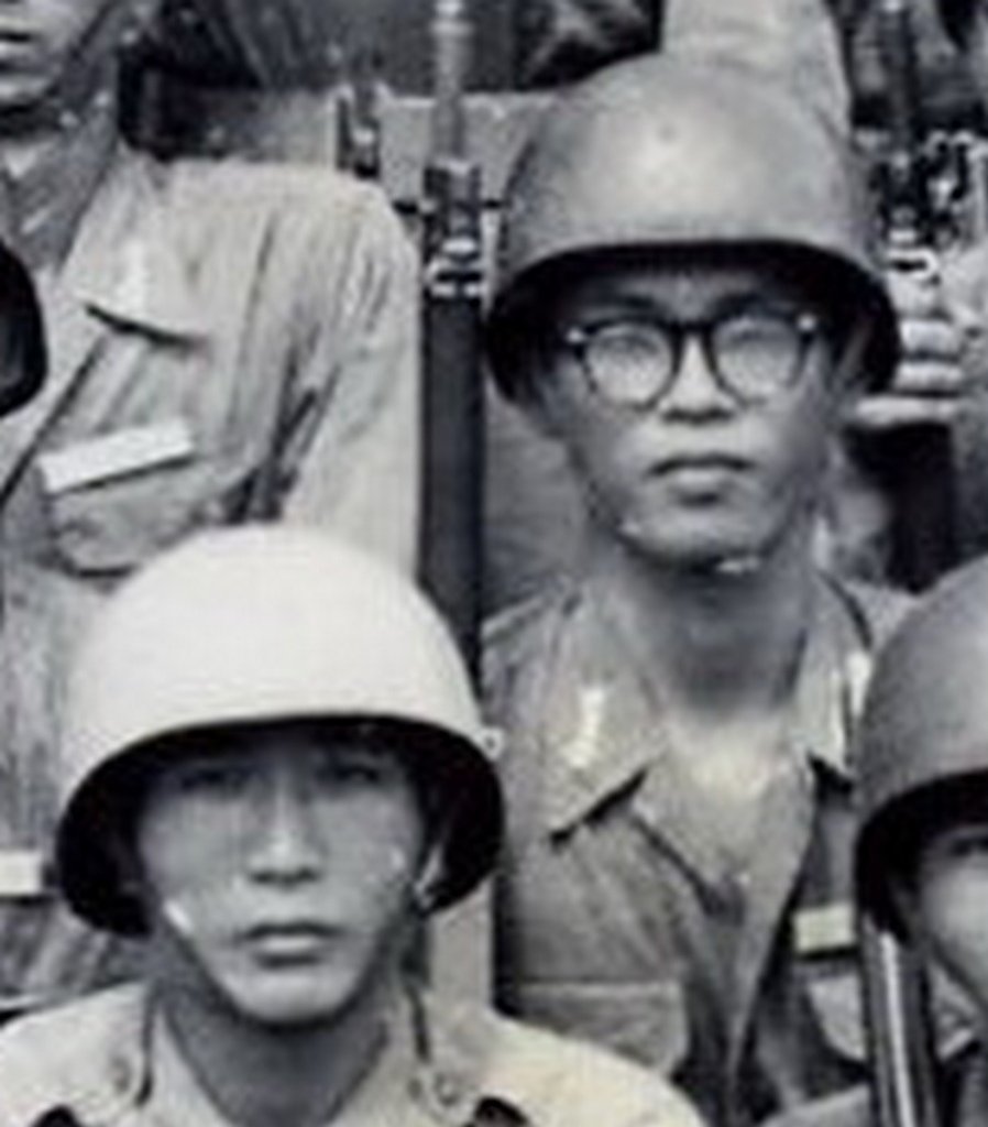 Hsu in army 1959 車龍埔 隊長本人.jpg