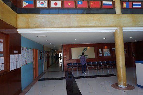 菲律賓遊學PHILINTER學校內部.JPG
