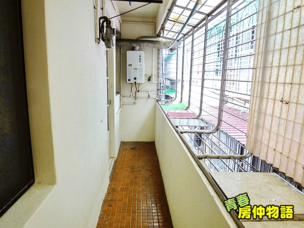 後陽台1.PNG
