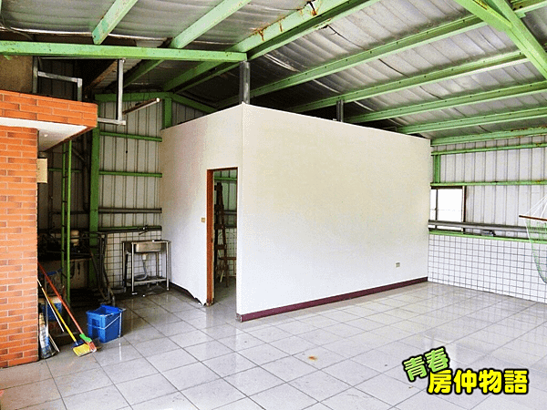 頂樓另一間房間.PNG