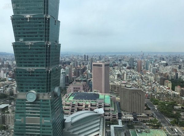 辦公樓空置率　明年下探1％ .jpg
